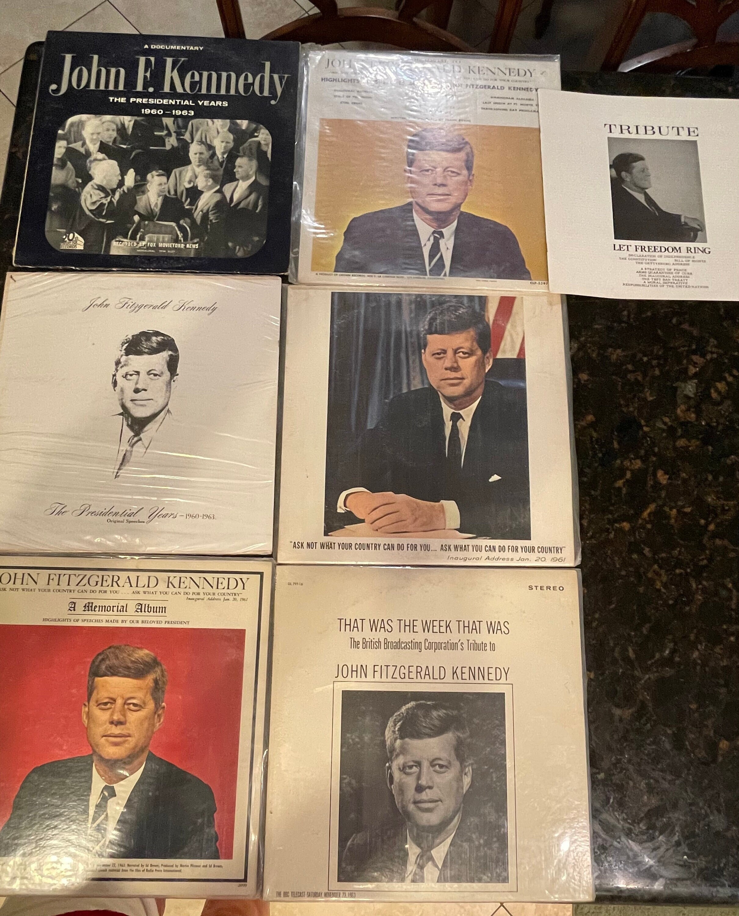洋書ハードカバー LIFE Kennedy レアシングルレコード付き SIX John Fitzgerald Kennedy Historic Vinyl Lps ~ Memorial Album