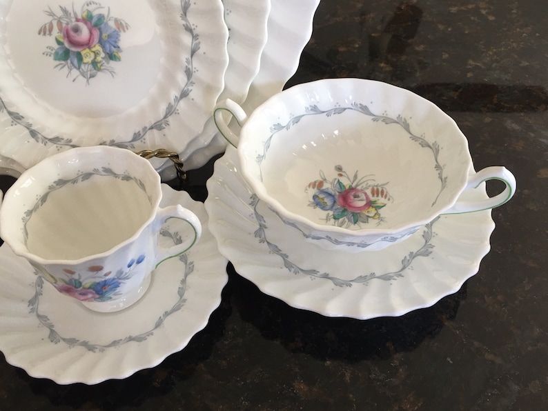 Royal Doulton China CHELSEA ROSE H.4801 9pc Setting Service Etsy