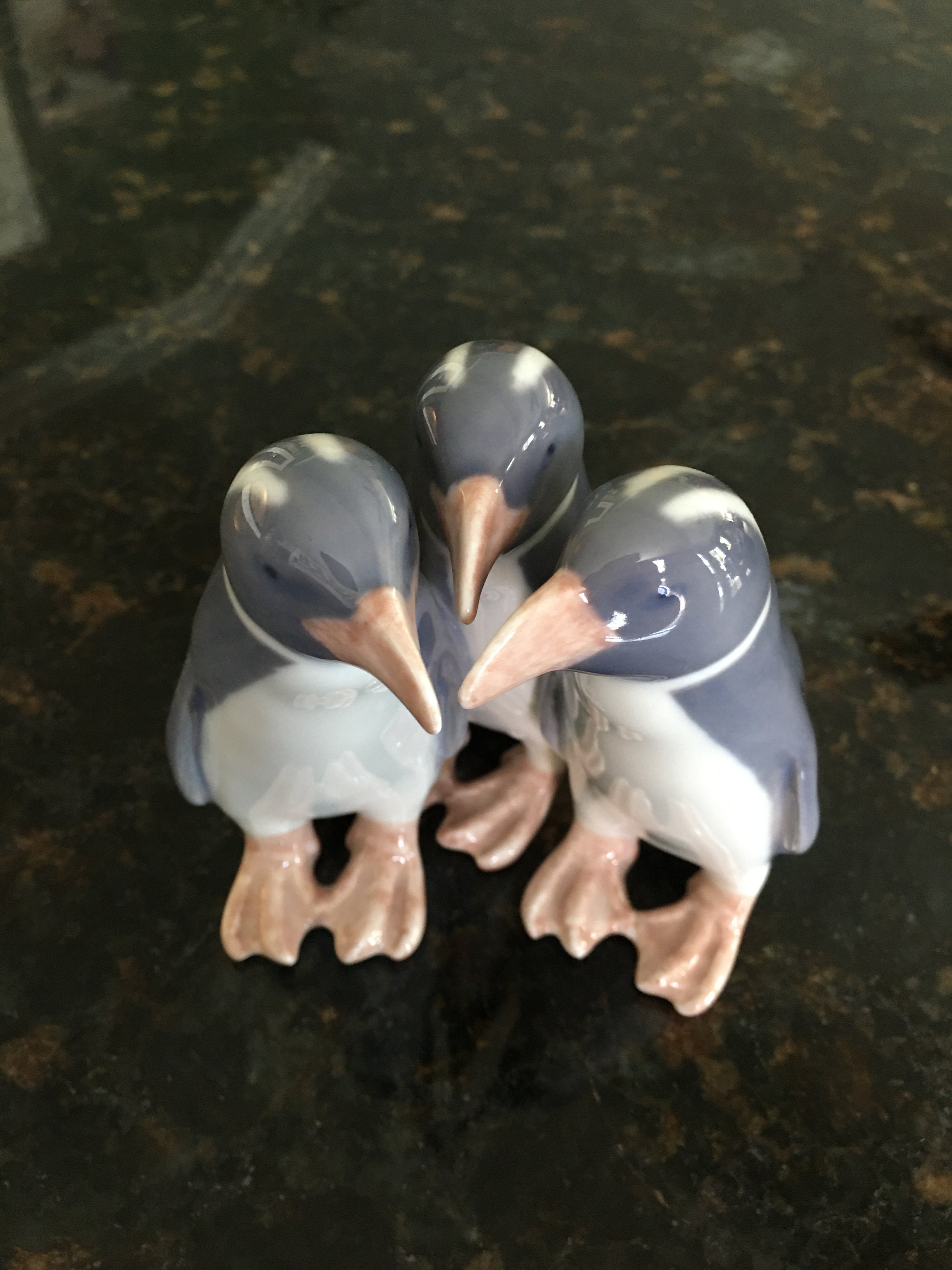 Royal Copenhagen Bing and Grøndahl Set of 3 PENGUINS #1284, 4