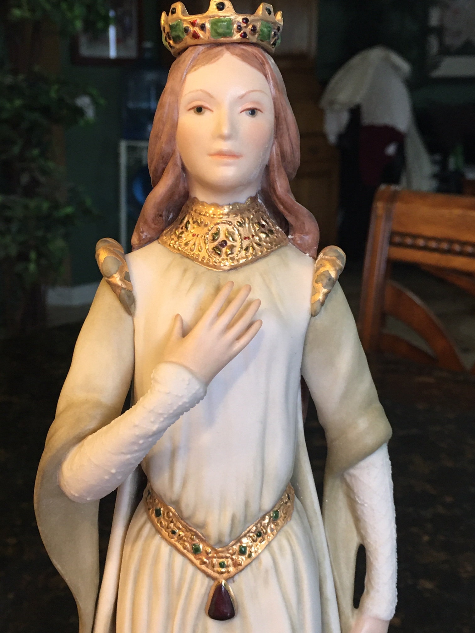 CYBIS Porcelain Figurine jewish QUEEN Esther 13 Limited Edition 64 From