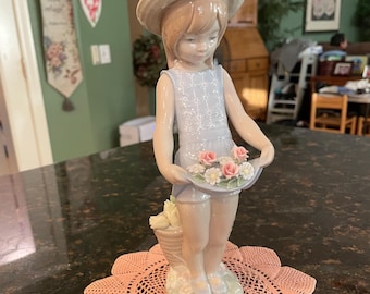 Lladro I Feel Pretty #5678 - Etsy