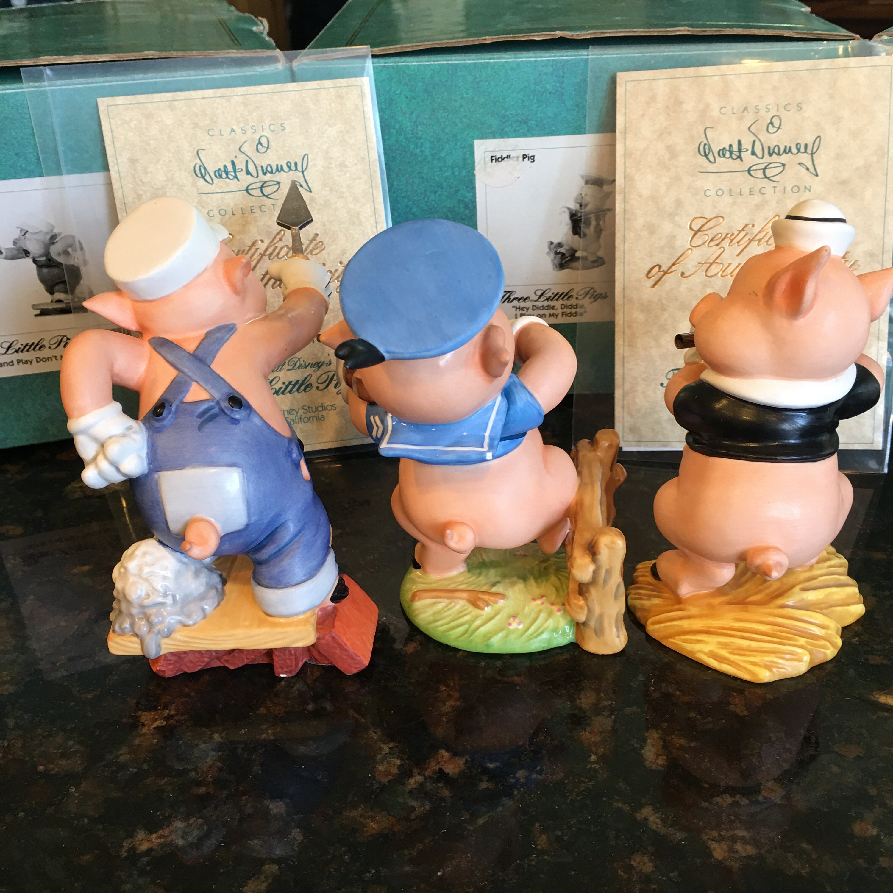 ウォルトディズニー　ハービー置物（53時計付属）超稀少品！シリアルナンバー有り。 csc-online-store_dfc101-10