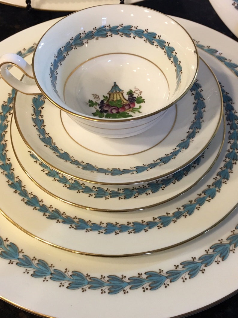 Large Set of Wedgwood APPLEDORE China 61 Pieces Retired 5 Etsy