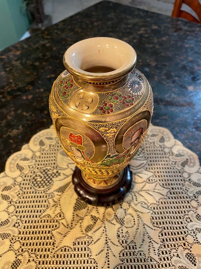 SATSUMA Vase From THOUSAND FACES, With Multicolor Oriental Motif, Faces