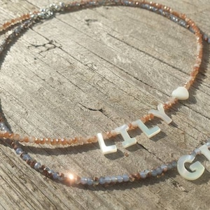 Collar con nombre personalizado de nácar, regalo para el Día de la Madre