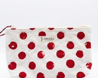 Nécessaire de maquiagem artesanal em gabardine acolchoada - Bolsa organizadora de cosméticos para viagem em lona.