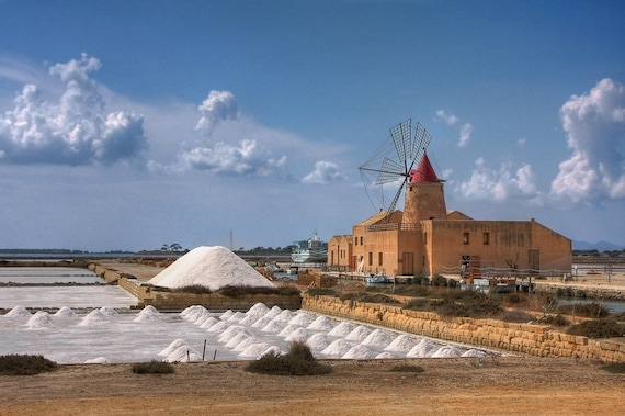 Sicilian Trapani Sea Salt (Fine Grain and Coarse Grain) from the Salts of the Earth Collection by Merchant Spice Co.