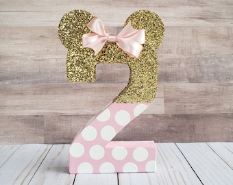 Minnie Mouse inspired photo prop, age photo prop, paper mache number, photo prop, 8" paper mache number, birthday decoration