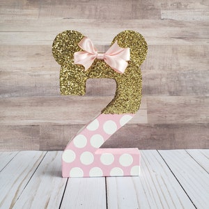 Accesorio fotográfico inspirado en Minnie Mouse, accesorio fotográfico de edad, número de papel maché, accesorio fotográfico, número de papel maché de 8", decoración de cumpleaños