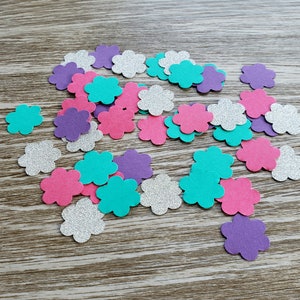 Flower confetti, party confetti, flower birthday decoration, bridal shower confetti, card making, scrapbooking, birthday decorations
