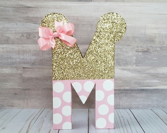 Minnie Mouse inspired photo prop, 8" paper mache letters, Minnie mouse centerpieces, birthday decoration, photo props, standing letter