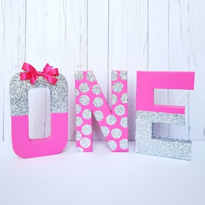 Papel mache edad foto prop, letras de pie, pastel smash, decoración de la mesa del pastel, decoración de cumpleaños, foto del niño, 8 "letras y números