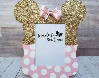 Minnie Mouse inspired 5x7" picture frame, Minnie inspired birthday decoration, picture frame, cake table decoration, girl birthday, glitter