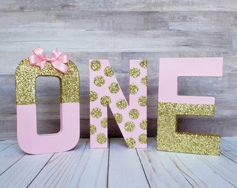 Paper mache age photo prop, Photo prop, paper mache letters, birthday decoration, cake table decor, baby girl photo prop, pink and gold bday