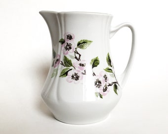 Jarra vintage, jarra de porcelana soviética, jarra vintage, jarra de jugo, patrón de flores de los años 60, jarra retro, jarra de la década de 1960, URSS, regalo de Navidad