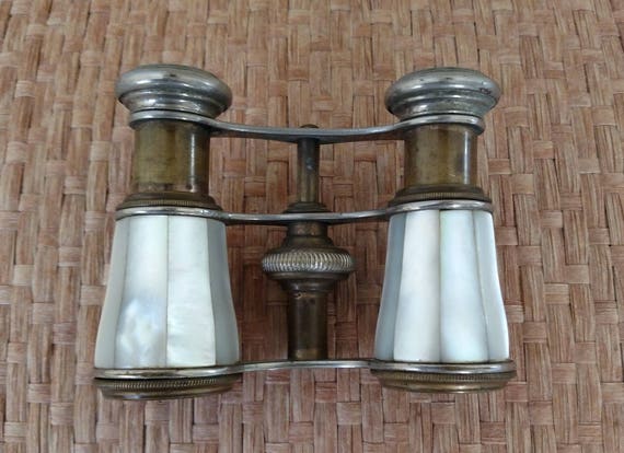 chevalier opera glasses