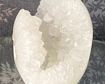 Quartz Crystal Geode Egg