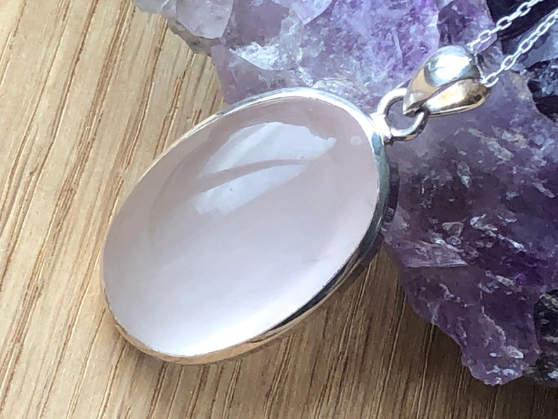 Stunning Large Cats Eye Rose Quartz 925 Sterling Silver Pendant.