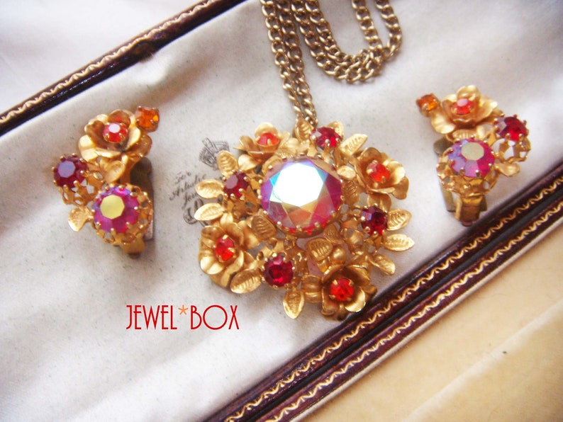 RARE Vintage Crystal Flower Necklace /& Earrings Set Made in Austria Demi Parure Lot of 2