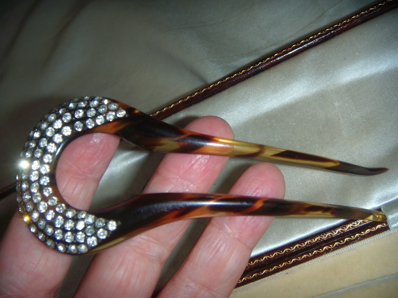 VINTAGE 1930s FAUX TORTOISESHELL Celluloid Glass Diamond Paste Two Pronged hair Comb Bridal Estate Jewellery