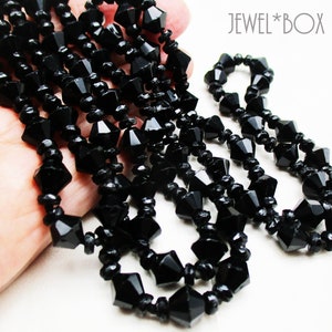 Victorian French Jet Glass Bead Necklace: Long Flapper Mourning Jewelry