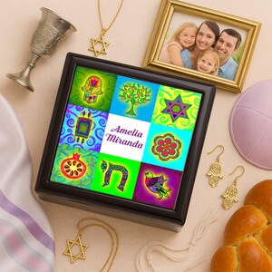 Custom Bat Mitzvah gift Jewish keepsake box judaica decor, hamsa, personalized gift for Jewish teen, torah, star of david, women jewelry box