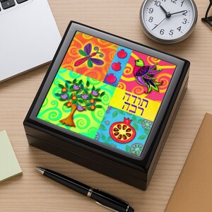 Teacher appreciation gift - Hebrew thank you keepsake box - Todah Rabah Judaica collage tile inset on wooden square jewelry box - Tutor gift
