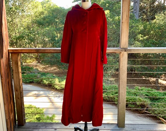 Vintage Red Velvet Hooded Coat