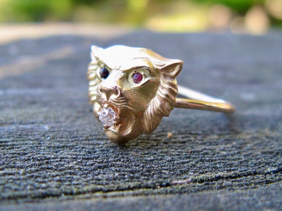 Antique Victorian Lion Ring - image 5