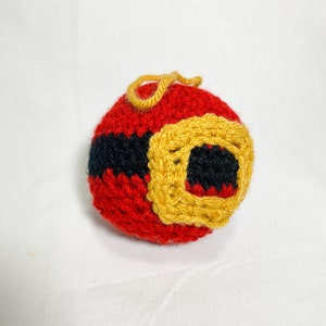 Santa’s belt crochet ornament