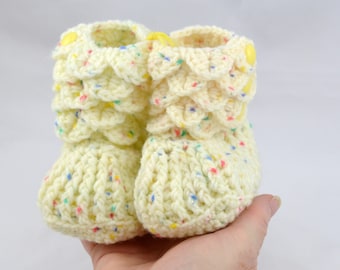 Crochet Crocodile Stitch Baby Booties | Handmade, Warm, and Durable, 6-12 month size, gift for baby, new mom, baby shower gift