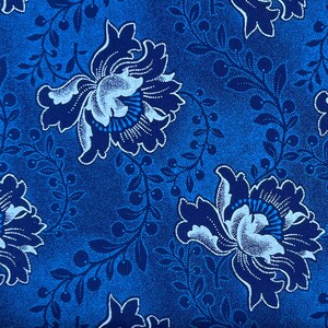 White and Blue on Royal Blue "Floral" Print Shweshwe Fabric from South Africa (0528) | Sold by the HALF Meter - For Quilting, Sewing