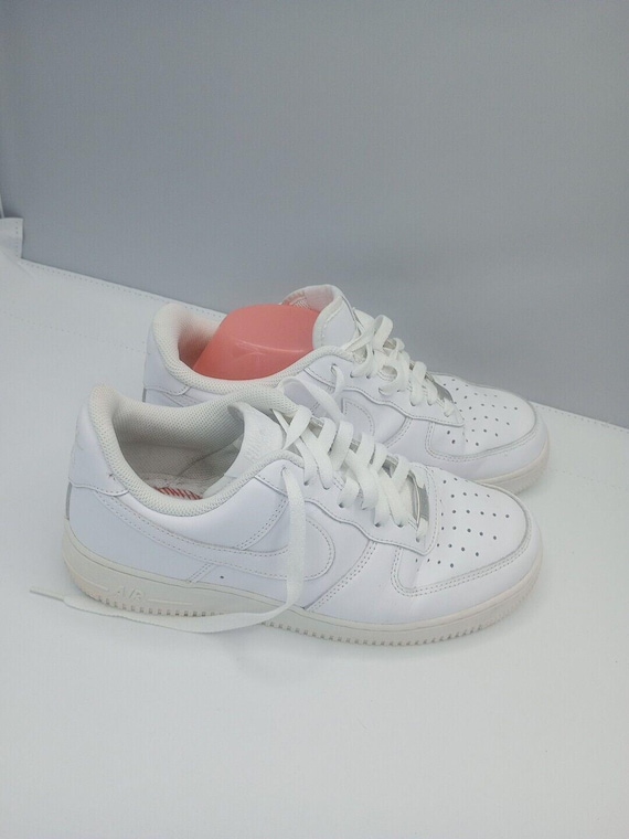 nike air force white size 8