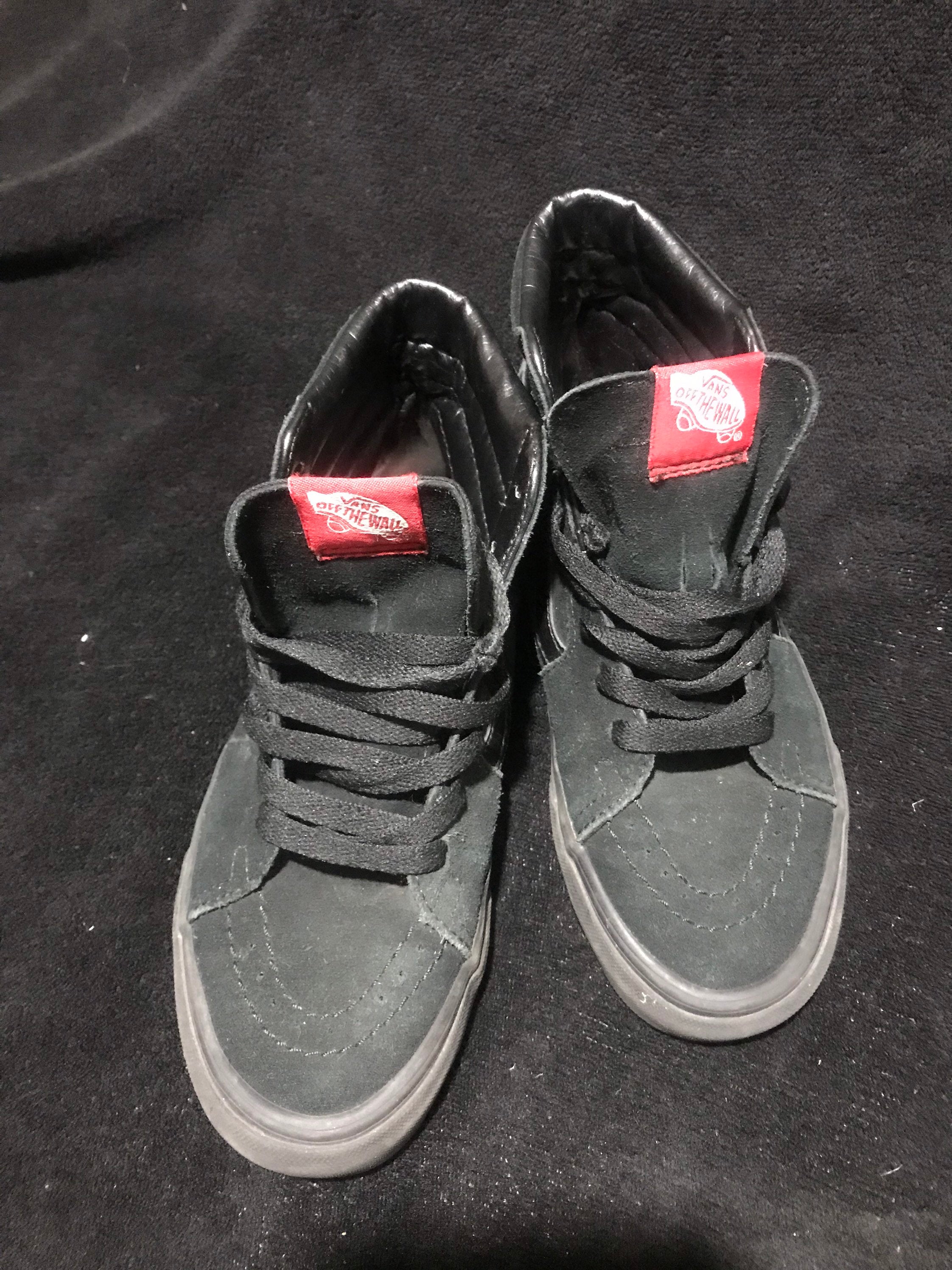 Vans Old Skool Black Suede Unisex High Top Sneakers Men s 4.0 Women s 5.5M