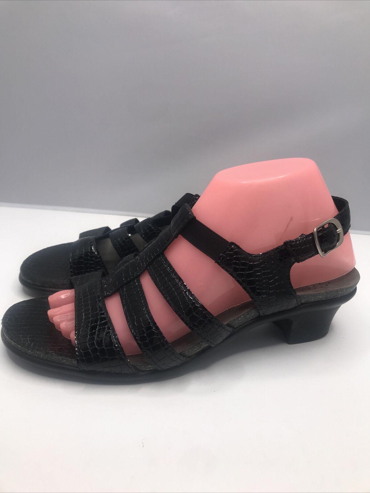 SAS TRIPAD COMFORT ゴールド クロスストラップ サンダル SAS Tripad Comfort T-strap Croc Print Leather Sandals