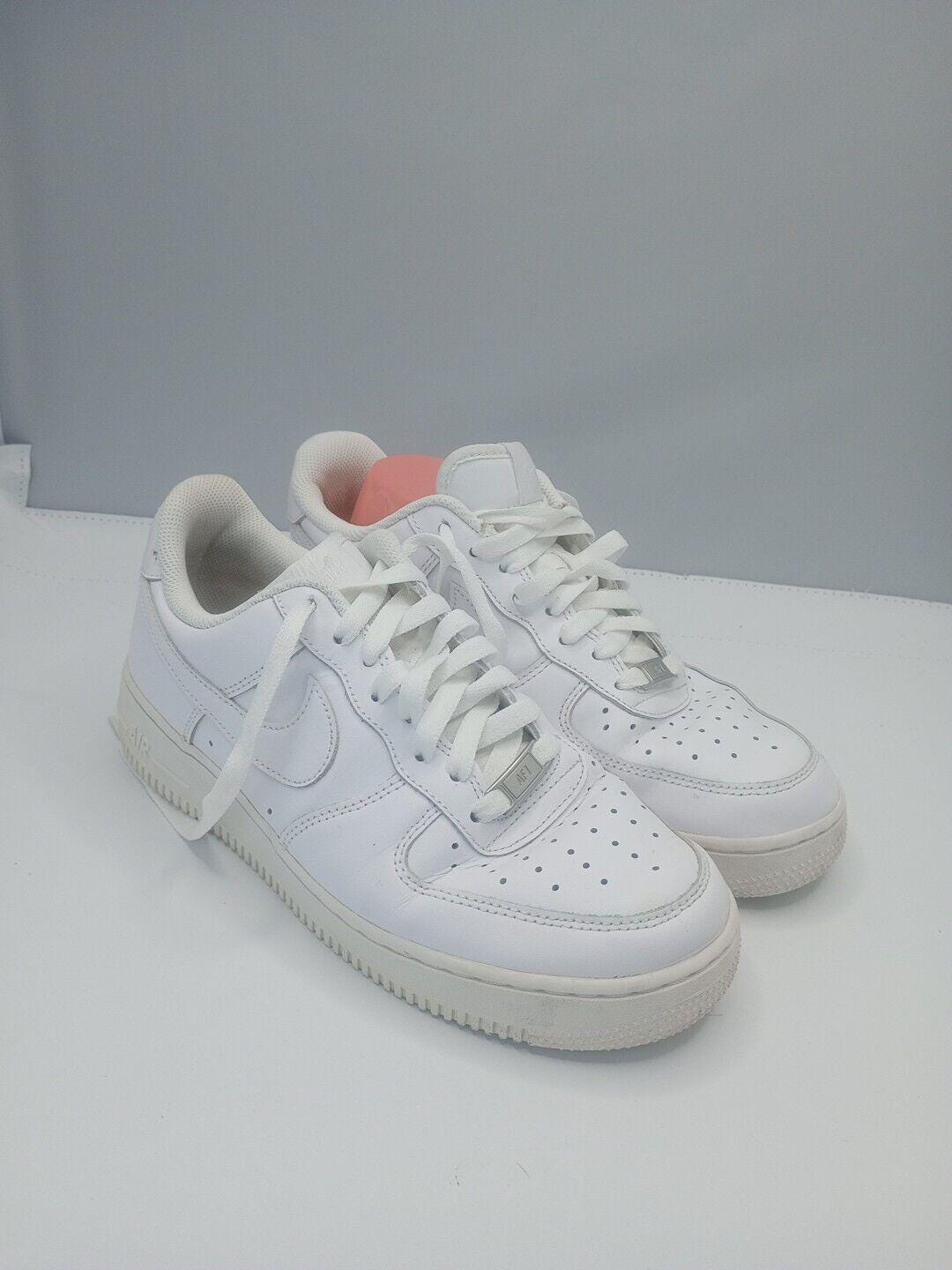 white nike air force 1 size 7