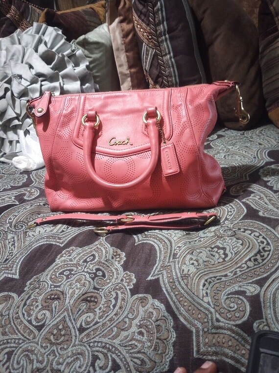 Coach OP Pink Leather ASHLEY SIGNATURE Handbag Sa… - image 4