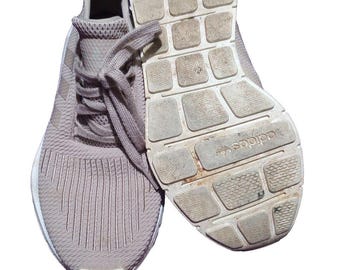 adidas gazelle silver green womens IF5405e_1024x1024@2x.jpg?v=1715679074 main image 1