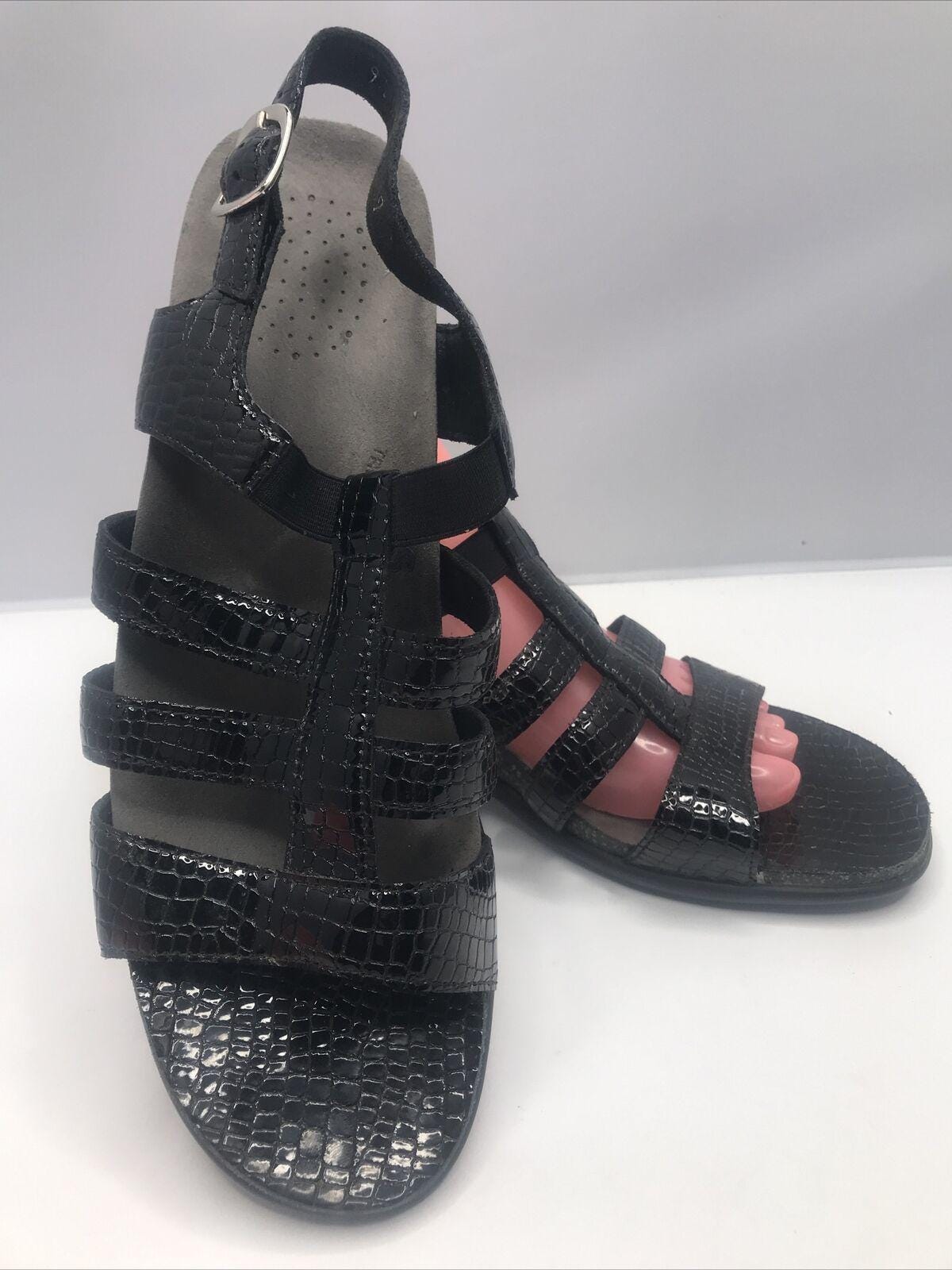 SAS Tripad Comfort T-strap Croc Print Leather Sandals
