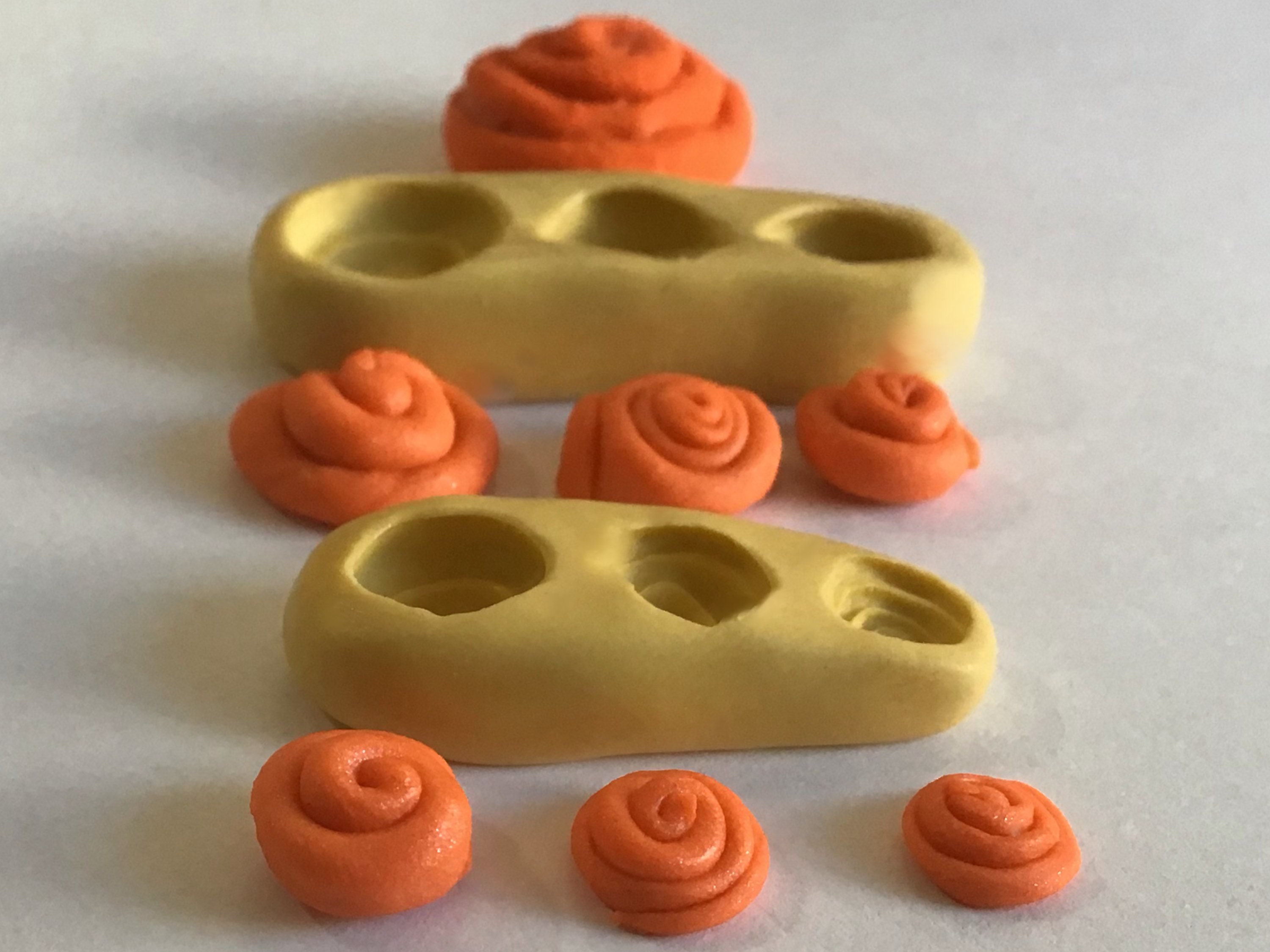 CINNAMON ROLLS Molds Three Sizes Small Medium Large Push Etsy