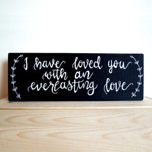 Christian wood sign, Bible verse wall art, Scripture wall decor, Wood home wall decor, Wood signs sayings, Family wall decor, Jeremiah 31 3
