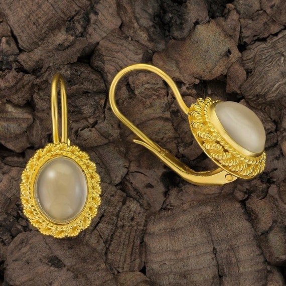 Etsy moonstone earrings deals