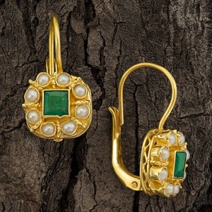 Mediterranean Emerald and Pearl Earrings