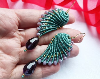 Green jade and violet Angel Wings macramè earrings, macramè jewels, macramè dangle earrings, made in Italy jewels, christmas woman gift