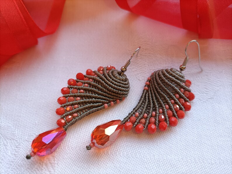 Brown and coral red knot Angel Wings earrings, macramè earrings, macramè jewels, italian jewels, drop earrings, christmas woman gift idea image 10