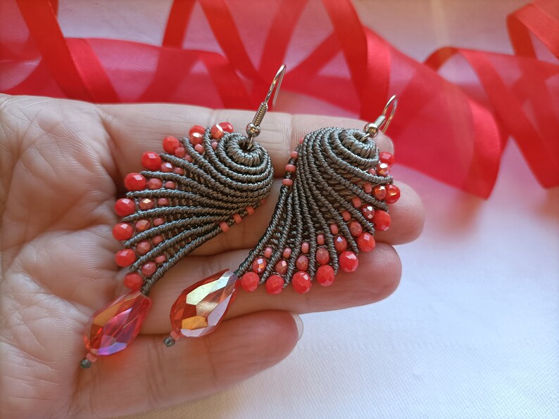 Brown and coral red knot Angel Wings earrings, macramè earrings, macramè jewels, italian jewels, drop earrings, christmas woman gift idea image 9