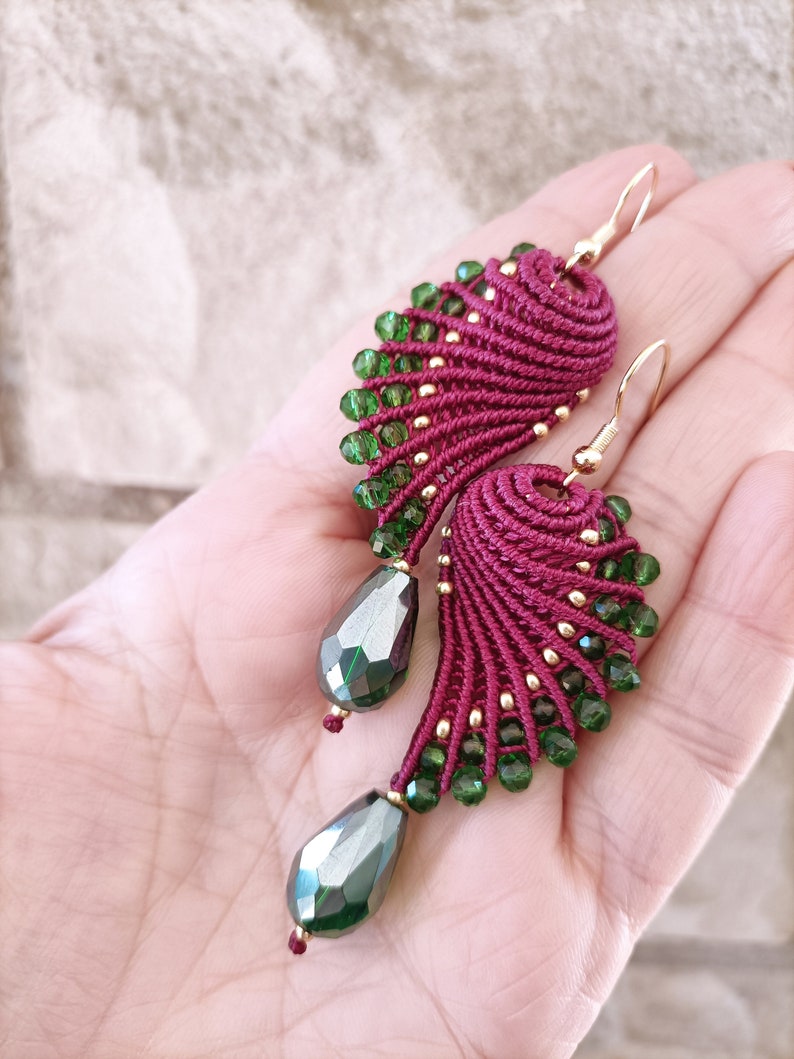 Wing-shaped macramé earrings in wine and dark green colours, macramé jewellery, pendant earrings, Italian jewellery, Christmas gift image 8
