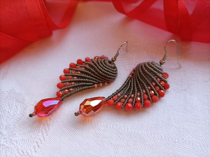 Brown and coral red knot Angel Wings earrings, macramè earrings, macramè jewels, italian jewels, drop earrings, christmas woman gift idea image 7