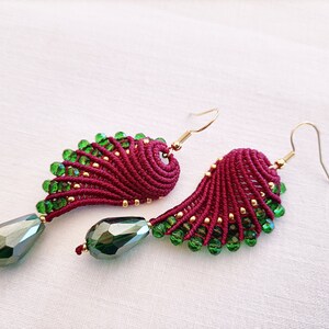 Wing-shaped macramé earrings in wine and dark green colours, macramé jewellery, pendant earrings, Italian jewellery, Christmas gift image 4