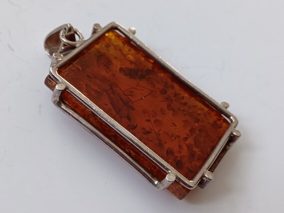 Fabulous Rectangular Amber Pendant - image 9
